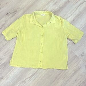 Eileen Fisher Boxy Fit Short Sleeve Organic Cotton Gauze Button-Up Blouse / XS
